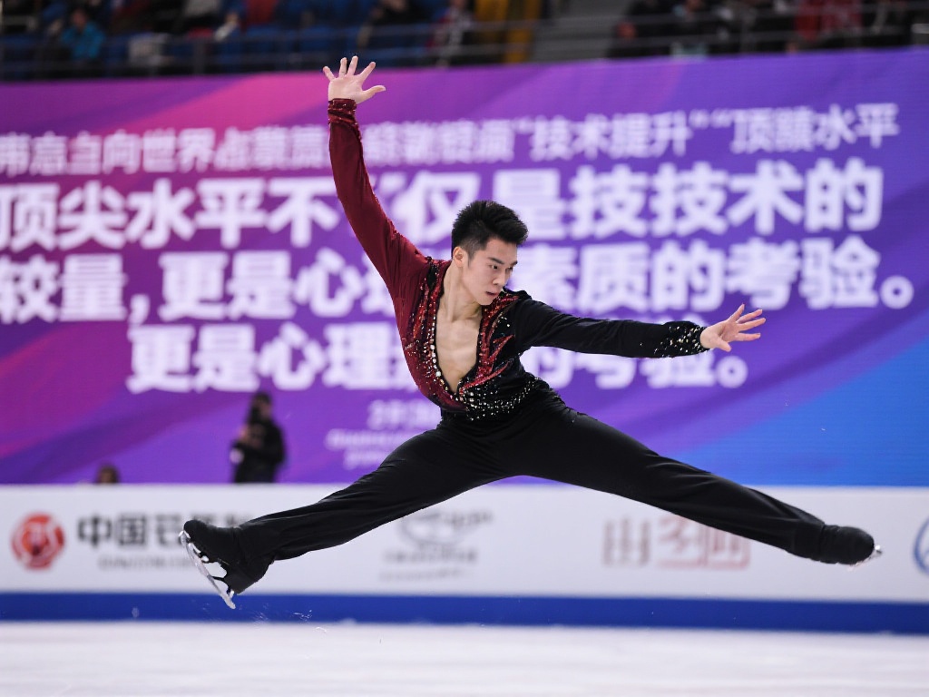 键时刻挺身 键时刻挺身